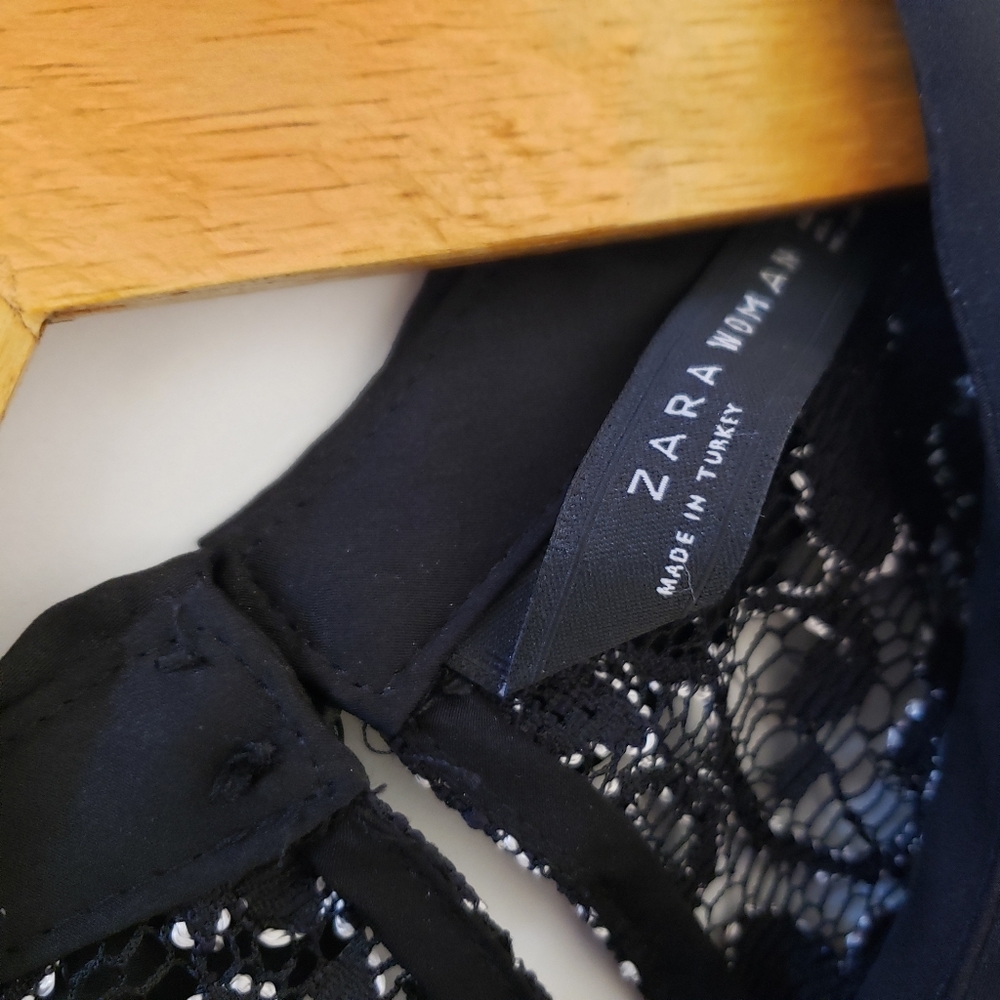 Zara Woman Sheerlace Black and White Sleeveless Ruffle Top - Picture 4 of 5